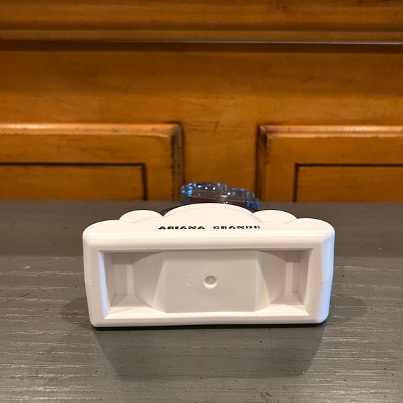 EMPTY Ariana Grande Cloud Perfume 1.7 oz Bottle - Picture 5 of 7